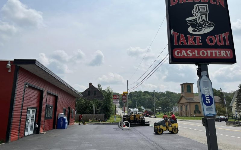 356889575_746962680764284_4447421680057743386_n